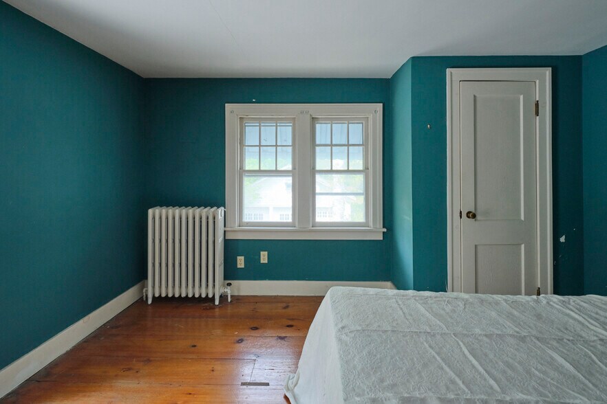 More Photos Of 267 Main St, Schoharie Hospitality For Sale