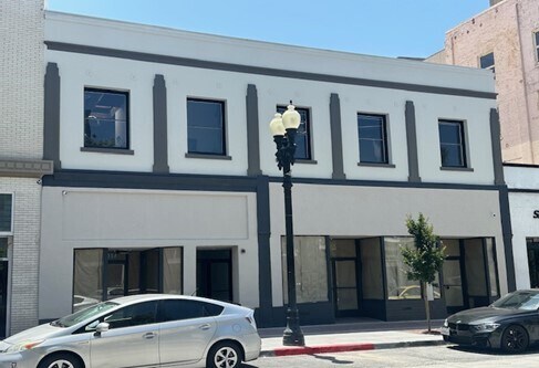 Primary Photo Of 214-218 W 4th St, Santa Ana Storefront Retail Office For Lease