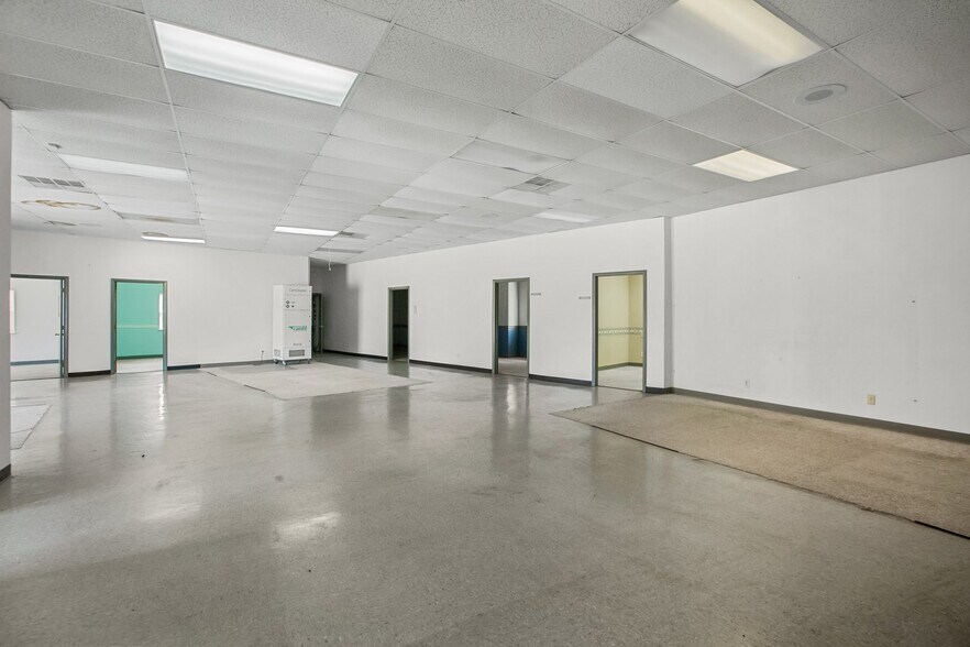 More Photos Of 1385 John Small Ave, Washington Medical For Lease