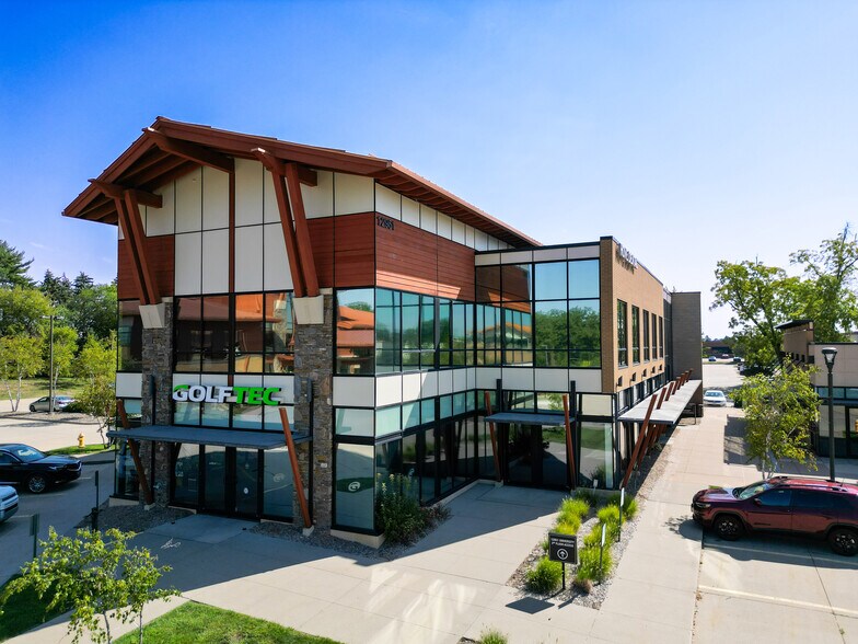 Primary Photo Of 12951 University Ave, Clive Medical For Lease