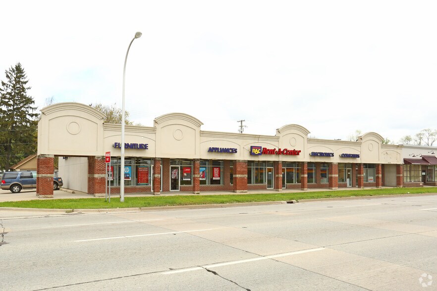 More Photos Of 32518-32536 Michigan Ave, Wayne Freestanding For Lease