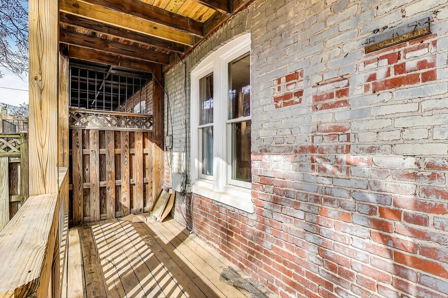 More Photos Of 212 Elm St NW, Washington Apartments For Sale
