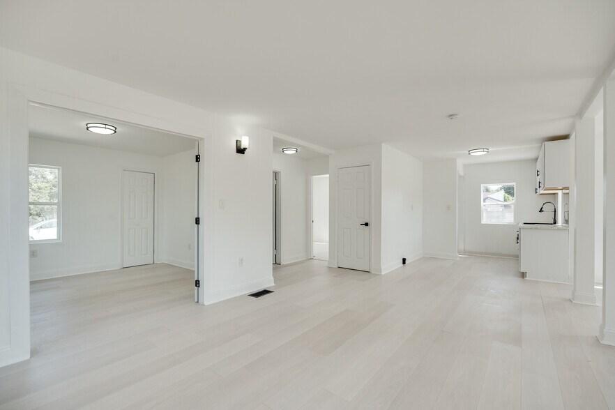 More Photos Of 3801 Salem Ave, Dayton Office For Sale