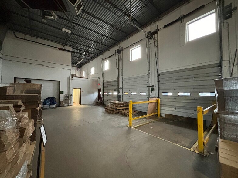 More Photos Of 30 Charles St, Needham Flex For Lease