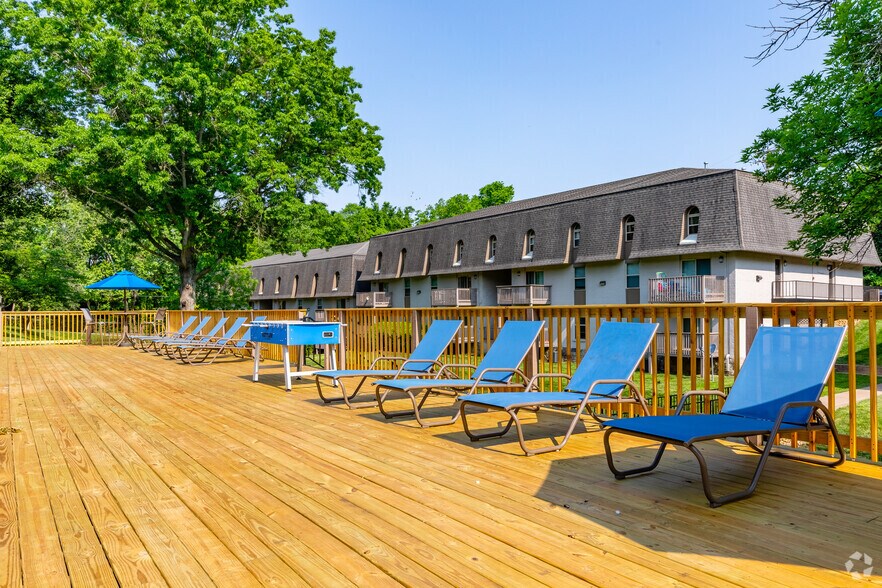 More Photos Of 1150 Vultee Blvd, Nashville Apartments For Sale