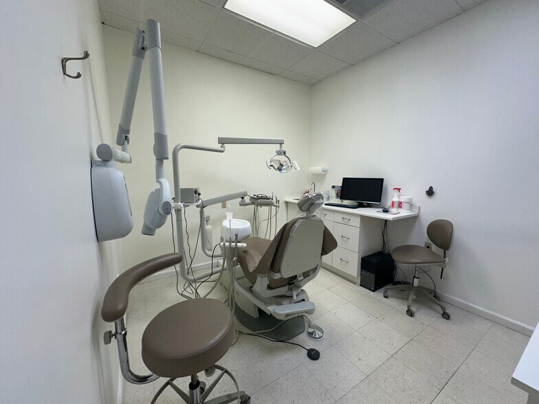 More Photos Of 281 Browertown Rd, Woodland Park Storefront Retail Office For Sale