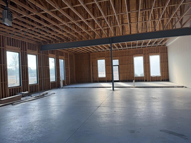 More Photos Of 210 N Lakeline Blvd, Cedar Park Medical For Lease