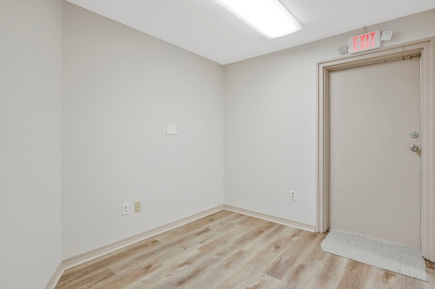 More Photos Of 5603 Stewart St, Milton Medical For Sale