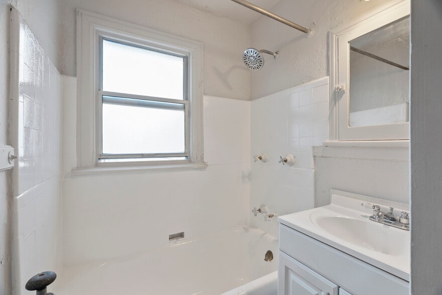 More Photos Of 141 E 1st Ave, Salt Lake City Apartments For Sale