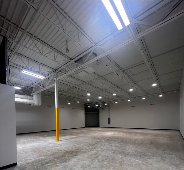 More Photos Of 1785 E Park Place Blvd, Stone Mountain Unknown For Lease