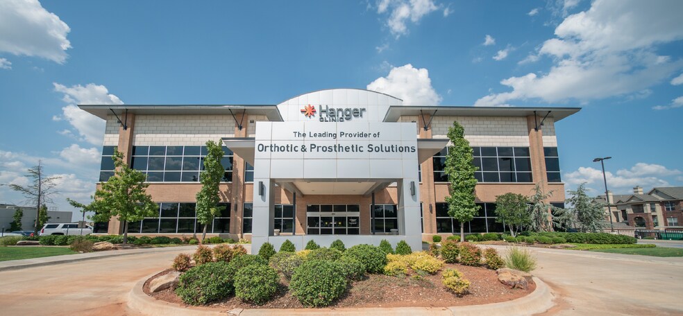 More Photos Of 4207 W Memorial, Oklahoma City Medical For Sale