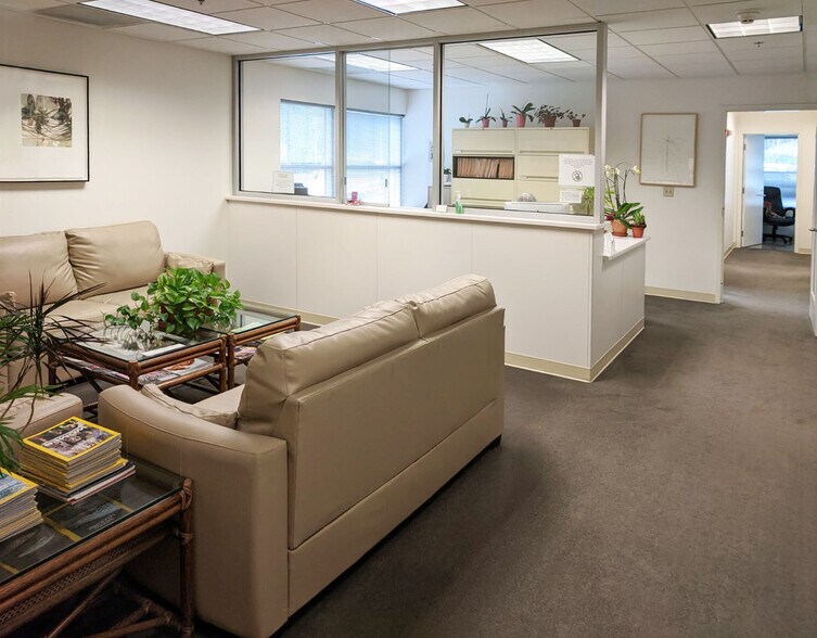 More Photos Of 2900 Whipple Ave, Redwood City Medical For Lease