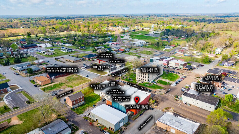 More Photos Of 126 N Wilson St, Dresden General Retail For Sale
