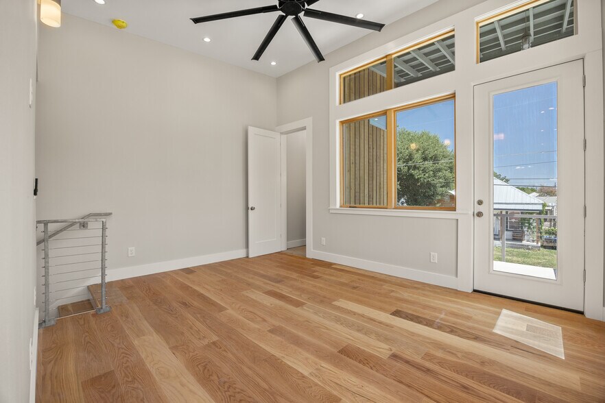 More Photos Of 1103-1107 S Cherry & 135 Louisiana, & 634 Delaware St, San Antonio Multifamily For Sale