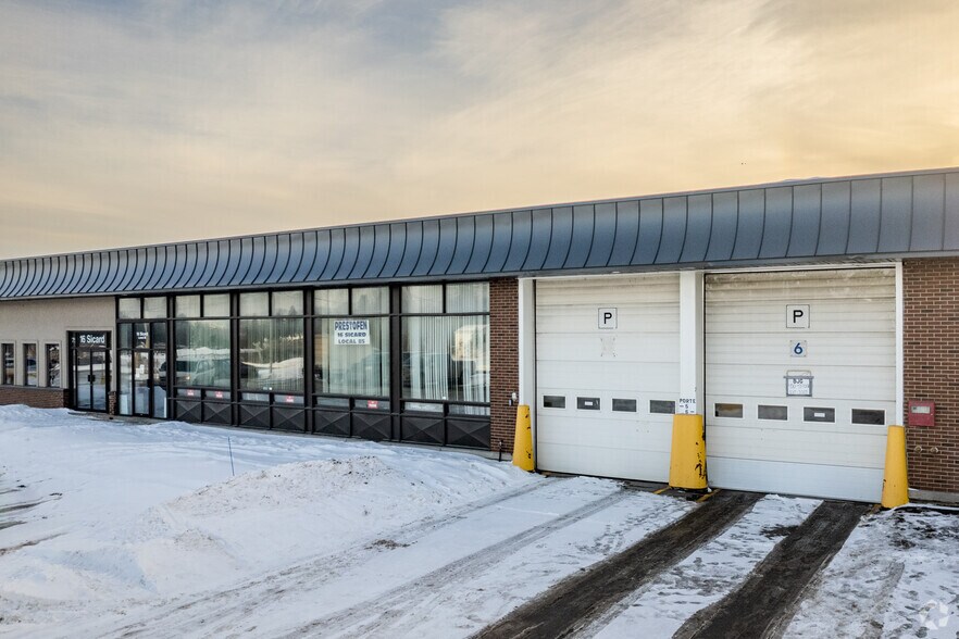 More Photos Of 16 Rue Sicard, Ste-Thérèse Warehouse For Sale