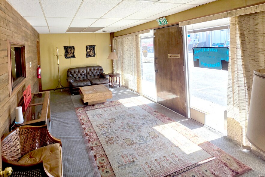 More Photos Of 6625 E 49th Ave, Commerce City Warehouse For Lease