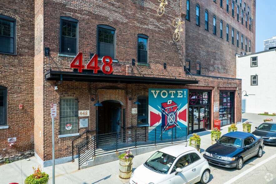 More Photos Of 448 N 10th St, Philadelphia Office For Lease