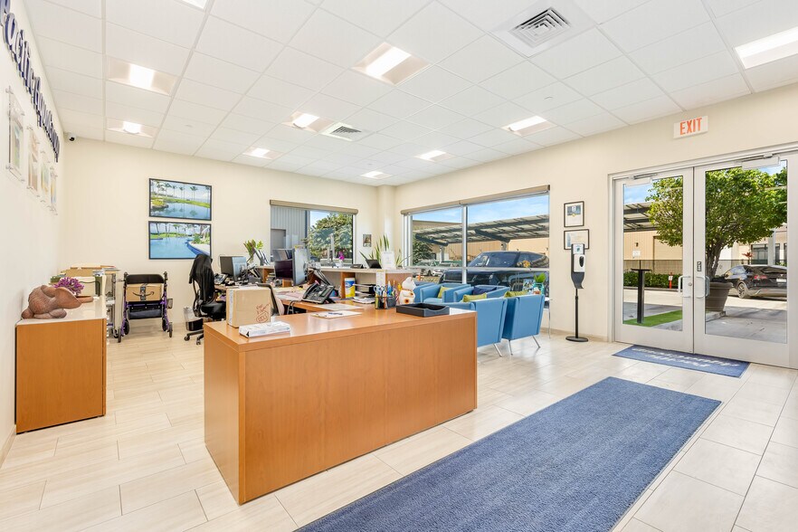 More Photos Of 2254 Lauwiliwili St, Kapolei Warehouse For Sale