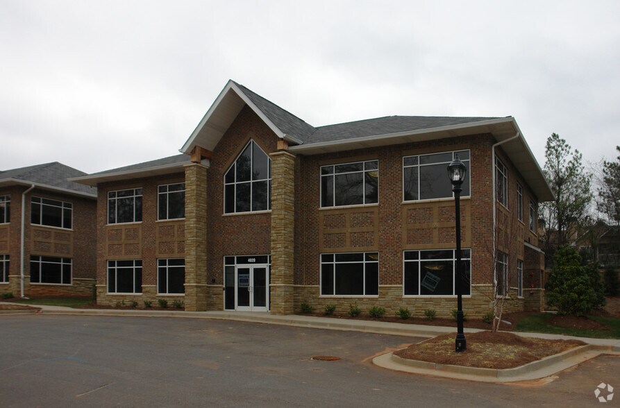 More Photos Of 4020 Old Milton Pky, Alpharetta Office For Lease