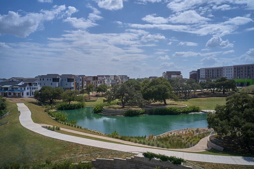 More Photos Of 4301 Bull Creek Rd, Austin Office For Lease