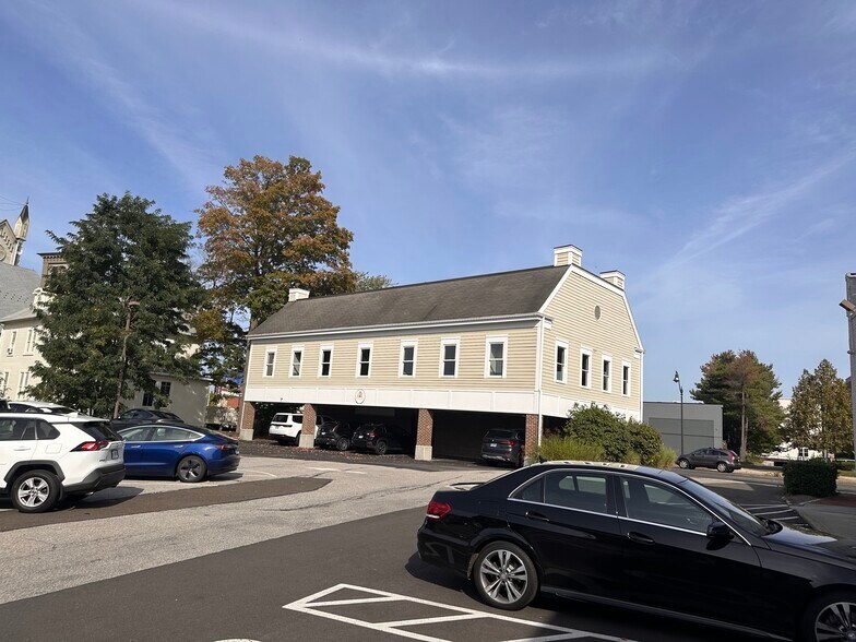 More Photos Of 710 West Ave, Norwalk Loft Creative Space For Lease