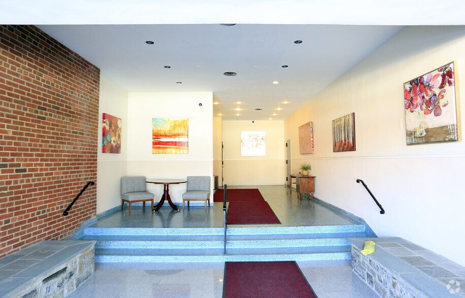 More Photos Of 180 S Broadway, White Plains Office For Lease