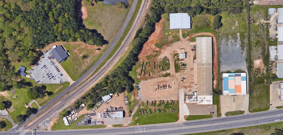 More Photos Of 413 S Eastman Rd, Longview Warehouse For Lease