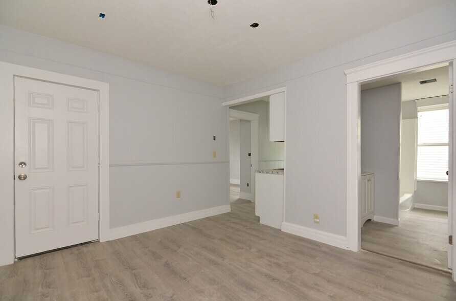 More Photos Of 35 Lafayette St, Worcester Apartments For Sale