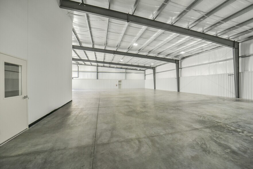 More Photos Of 1800 Meadow Edge Ln, Spring Unknown For Lease