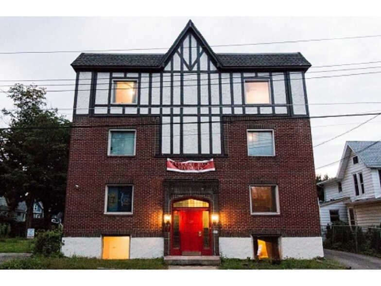 More Photos Of 139 Murray St, Binghamton Apartments For Sale