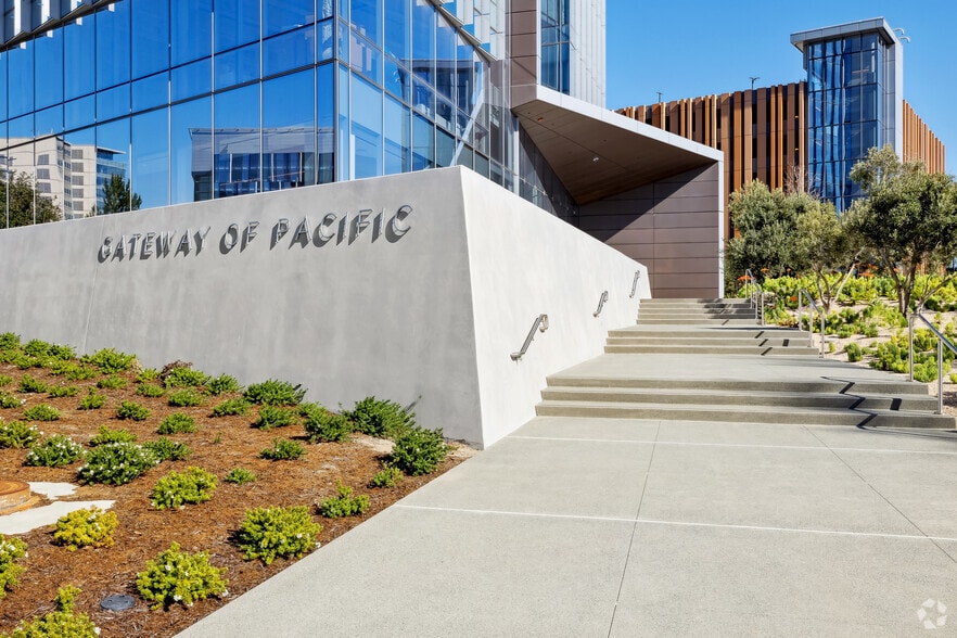 More Photos Of 700 Gateway Blvd, South San Francisco Unknown For Lease