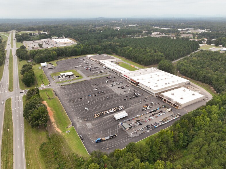 More Photos Of 1601-1639 US Highway 74A Byp, Spindale Unknown For Lease