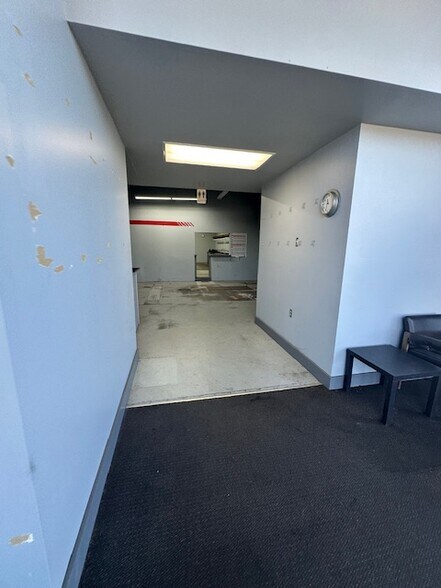 More Photos Of 1875 The Mall, Seaside Service For Lease