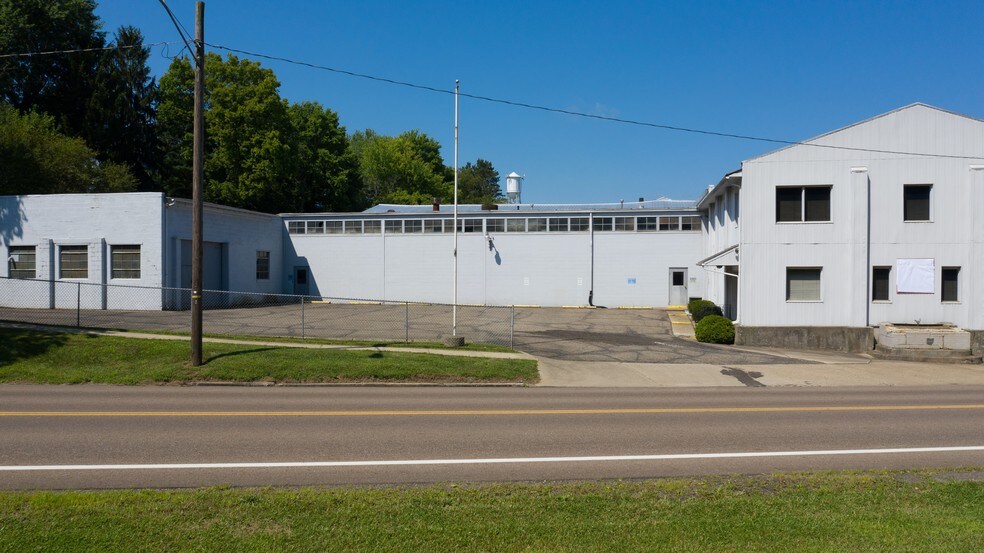 More Photos Of 283 N Main St, Fredericktown Industrial For Sale