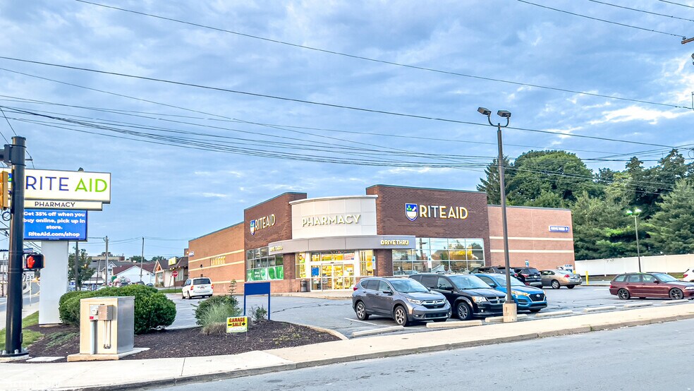 More Photos Of 217 S Blakely St, Scranton Freestanding For Lease