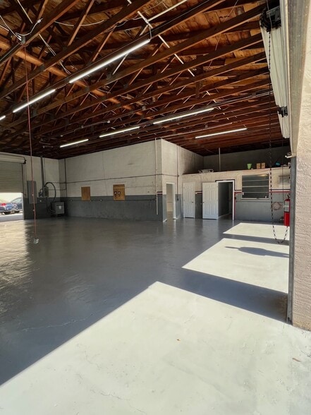 More Photos Of 7809 Clark Moody Blvd, Port Richey Warehouse For Sale