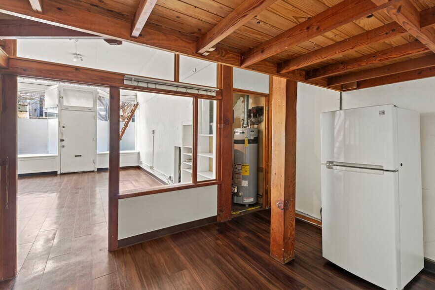 More Photos Of 1810 McAllister St, San Francisco Storefront Retail Residential For Lease