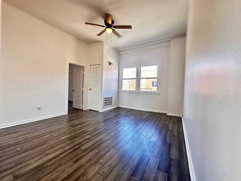 More Photos Of 1448 S Rockwell, Chicago Apartments For Sale
