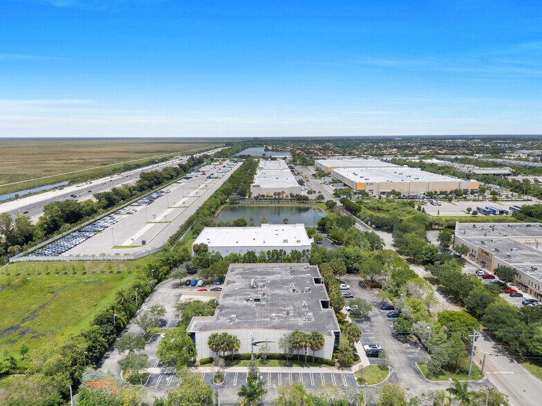 More Photos Of 3900 NW 126th Ave, Coral Springs Warehouse For Sale