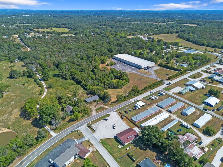 More Photos Of 7930 E State Highway 76, Kirbyville Specialty For Sale