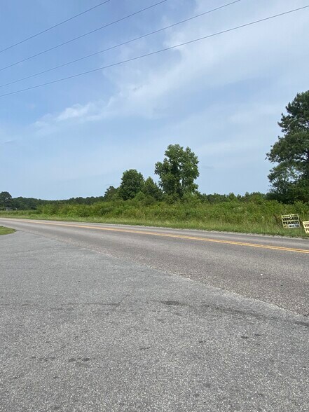 More Photos Of 700 Moores Ferry Rd, Skippers Land For Sale