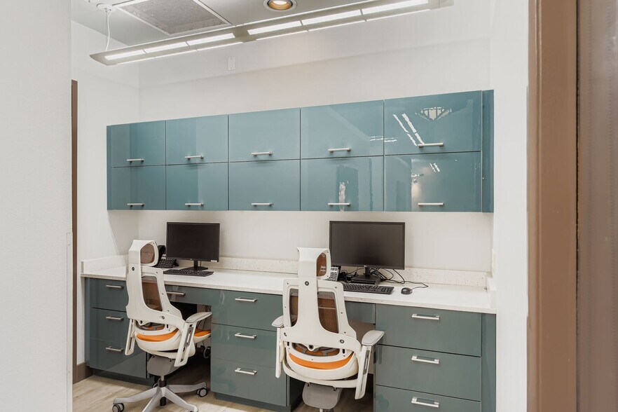 More Photos Of 5420 S Quebec St, Englewood Medical For Sale