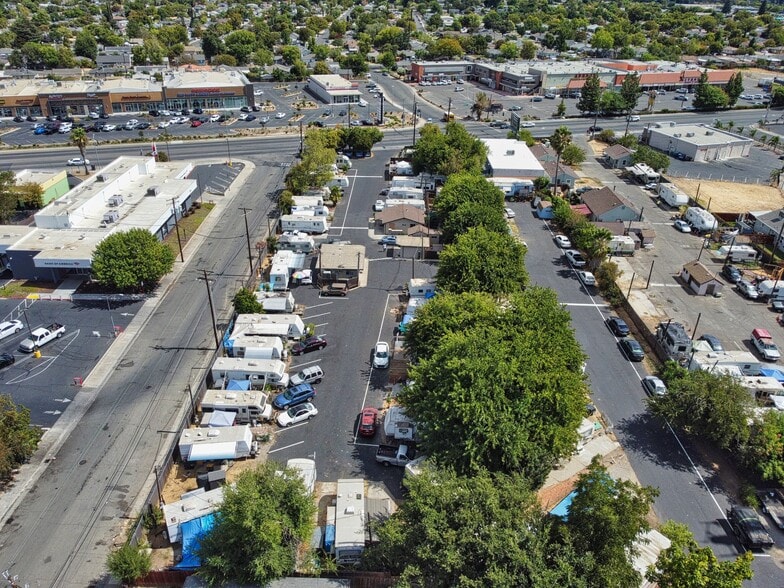 More Photos Of 5800 Stockton Blvd, Sacramento Manufactured Housing Mobile Home Park For Sale