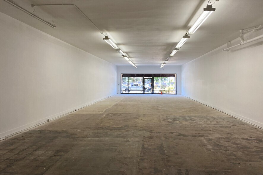 More Photos Of 306 S Myrtle Ave, Monrovia Storefront For Lease