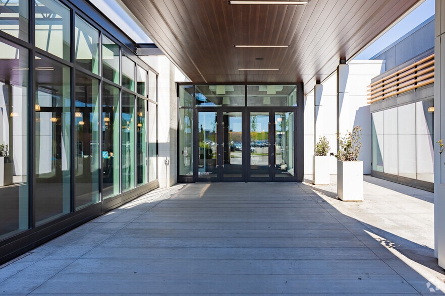 More Photos Of 901 64th Ave NE, Calgary Unknown For Lease