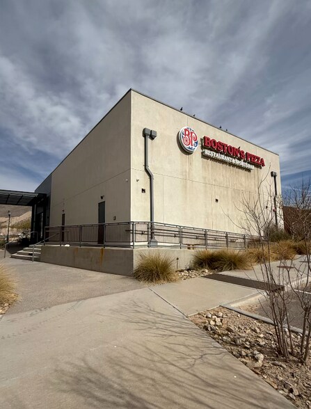 More Photos Of 340 Vin Rambla, El Paso Restaurant For Lease