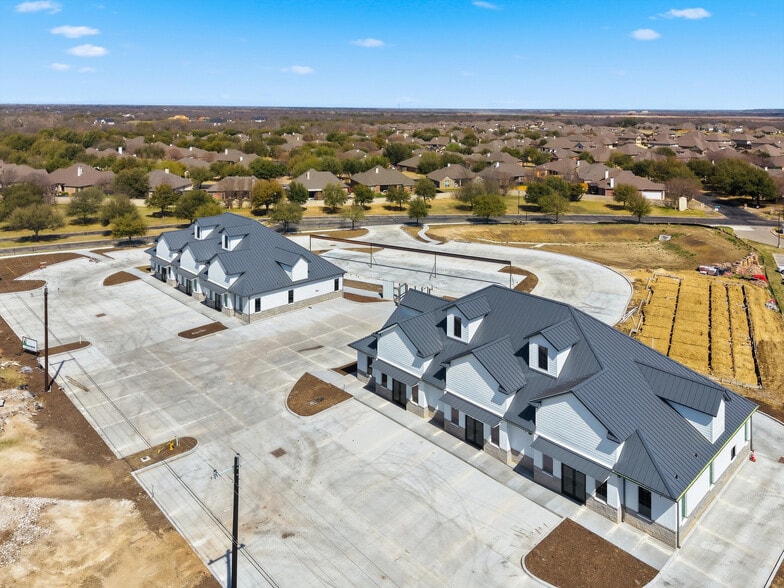 More Photos Of 5241 Speegleville Rd, McGregor Office For Lease