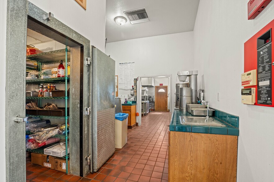 More Photos Of 796 W Evan Hewes, El Centro Restaurant For Sale