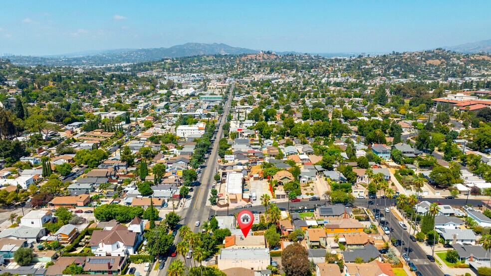 More Photos Of 4909 York Blvd, Los Angeles Office For Sale