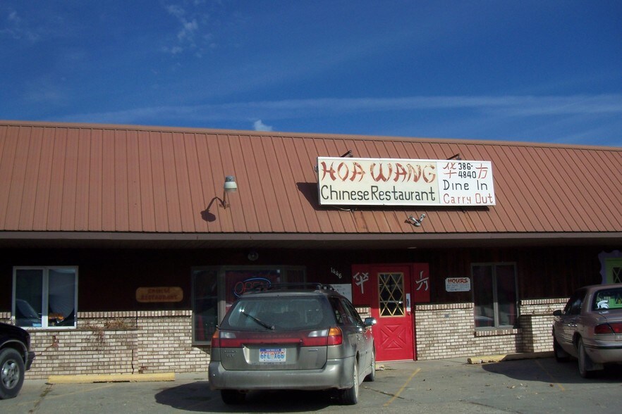 More Photos Of 1430 N Mcewan St, Clare Storefront For Lease